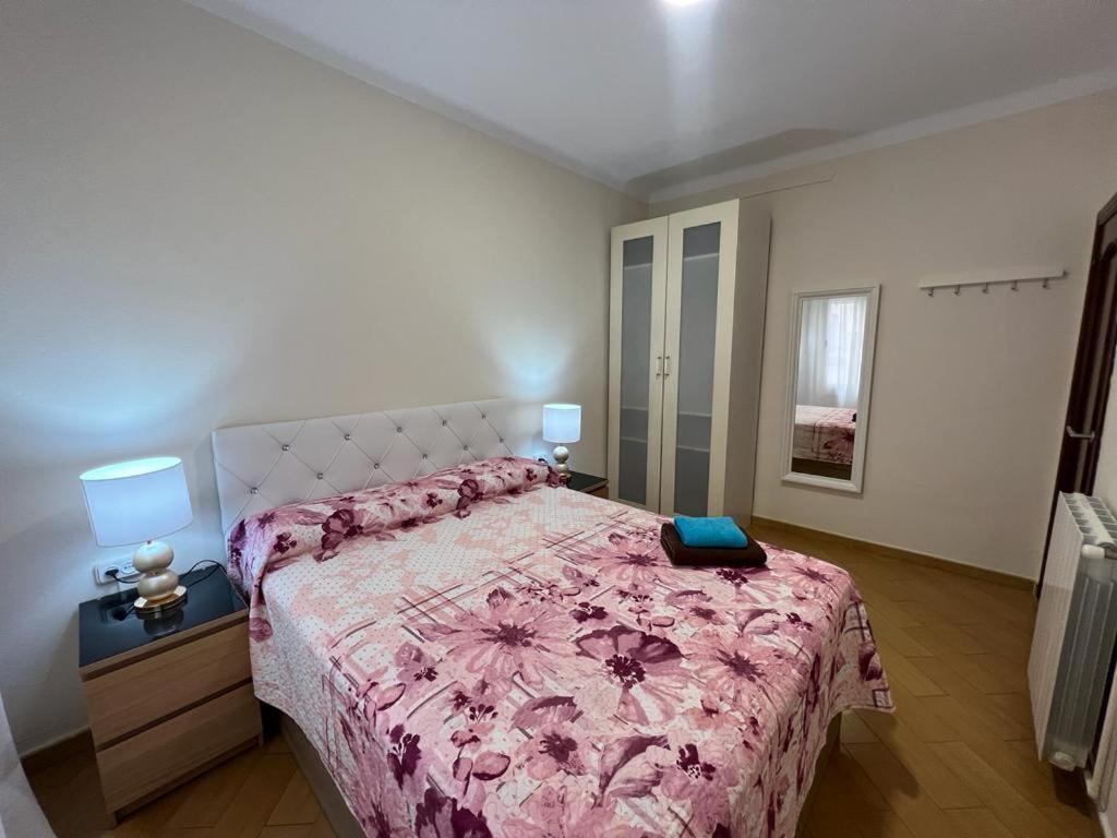 Rooms Nueva Valencia Barcelona Eksteriør bilde