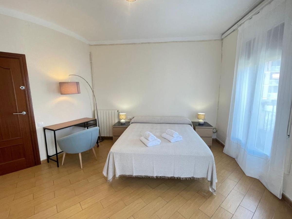 Rooms Nueva Valencia Barcelona Eksteriør bilde