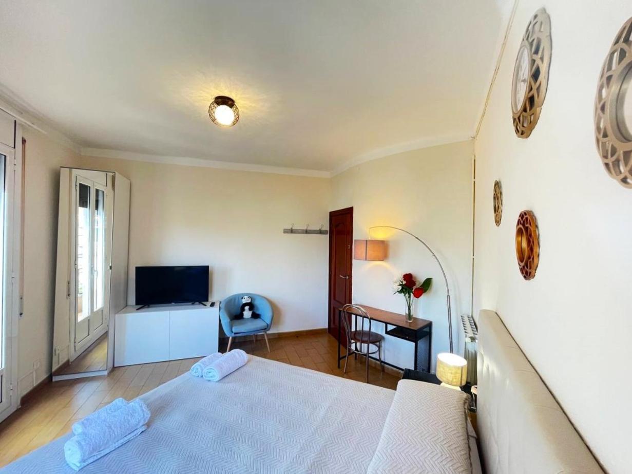 Rooms Nueva Valencia Barcelona Eksteriør bilde