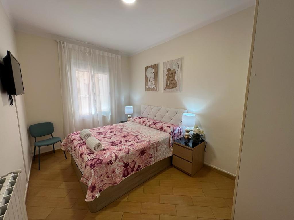 Rooms Nueva Valencia Barcelona Eksteriør bilde