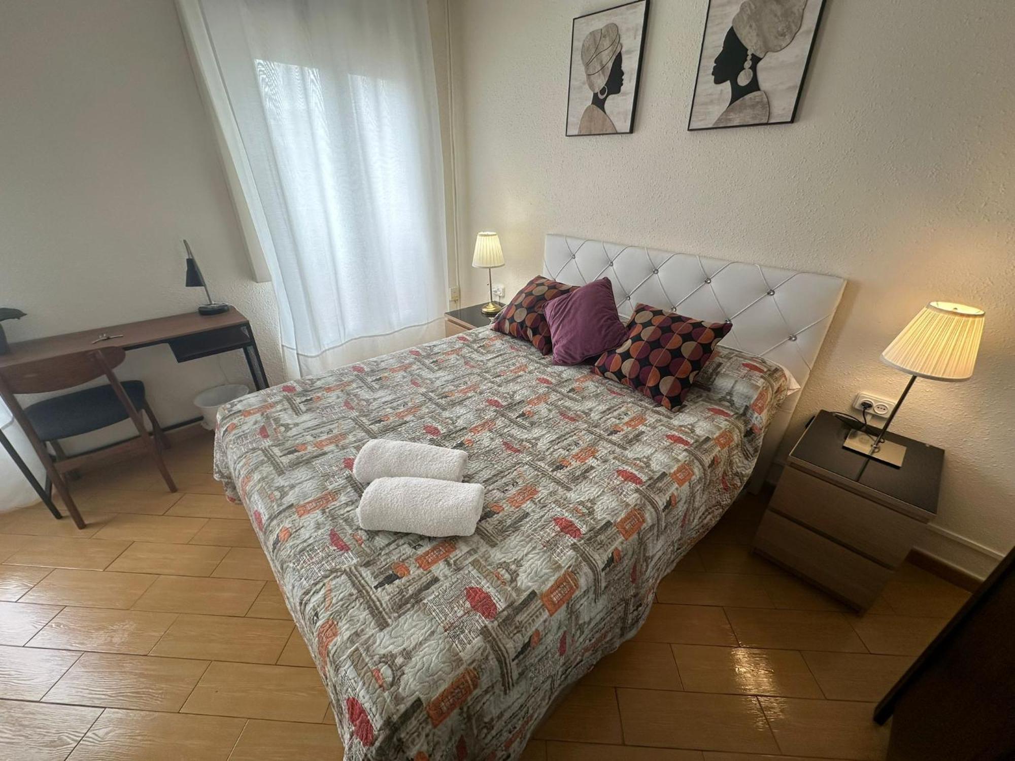 Rooms Nueva Valencia Barcelona Eksteriør bilde