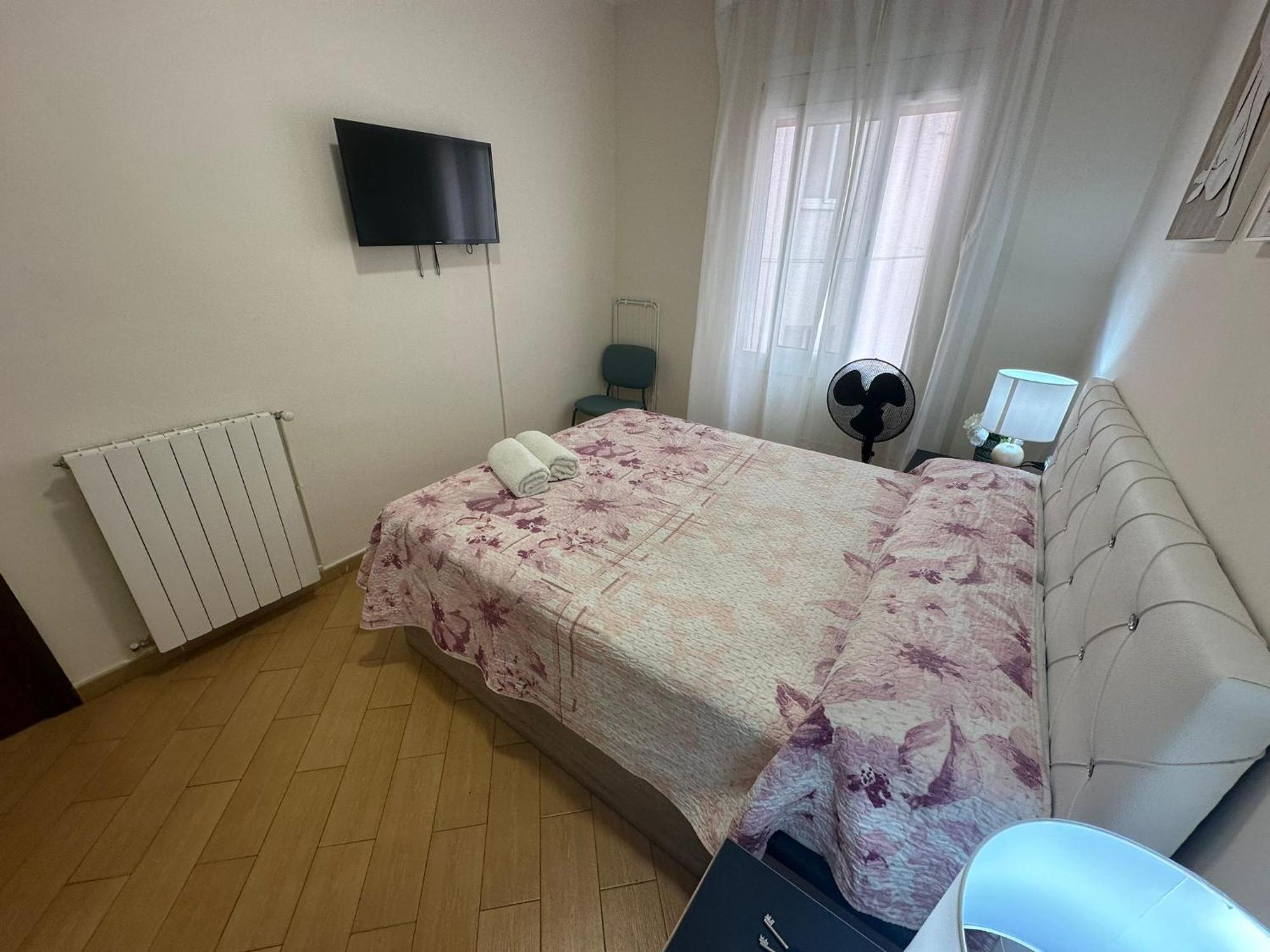 Rooms Nueva Valencia Barcelona Eksteriør bilde